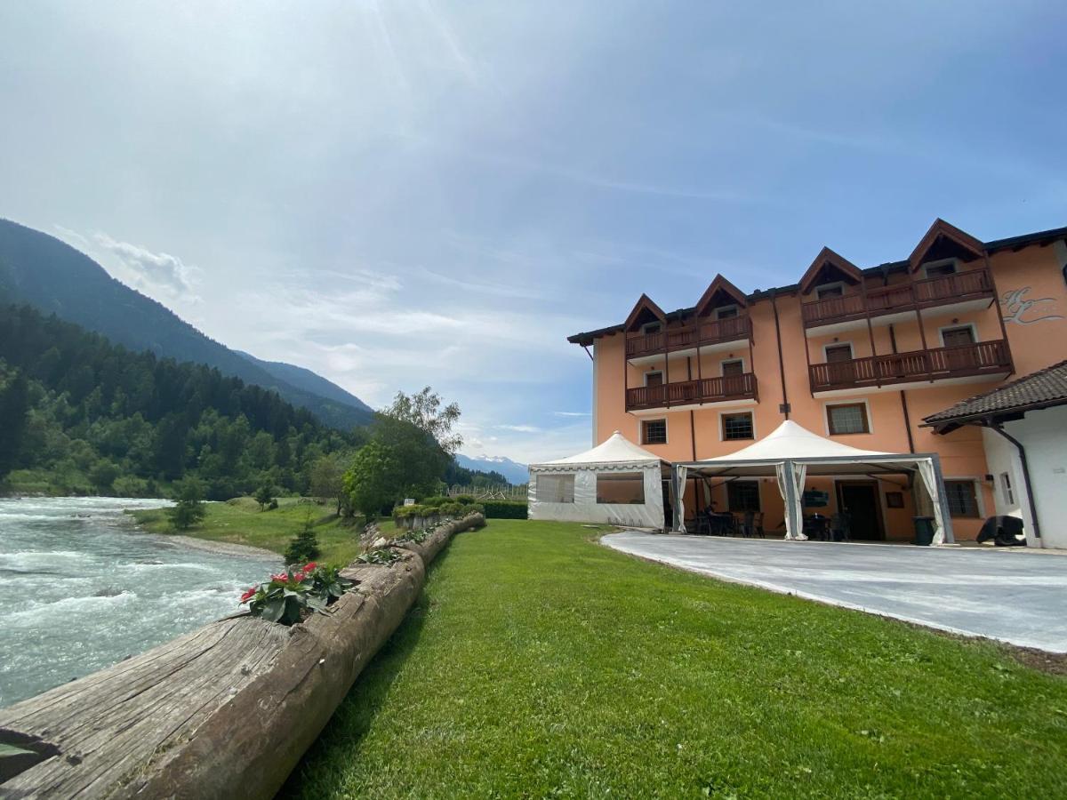 Hotel Laste' Caldes Экстерьер фото