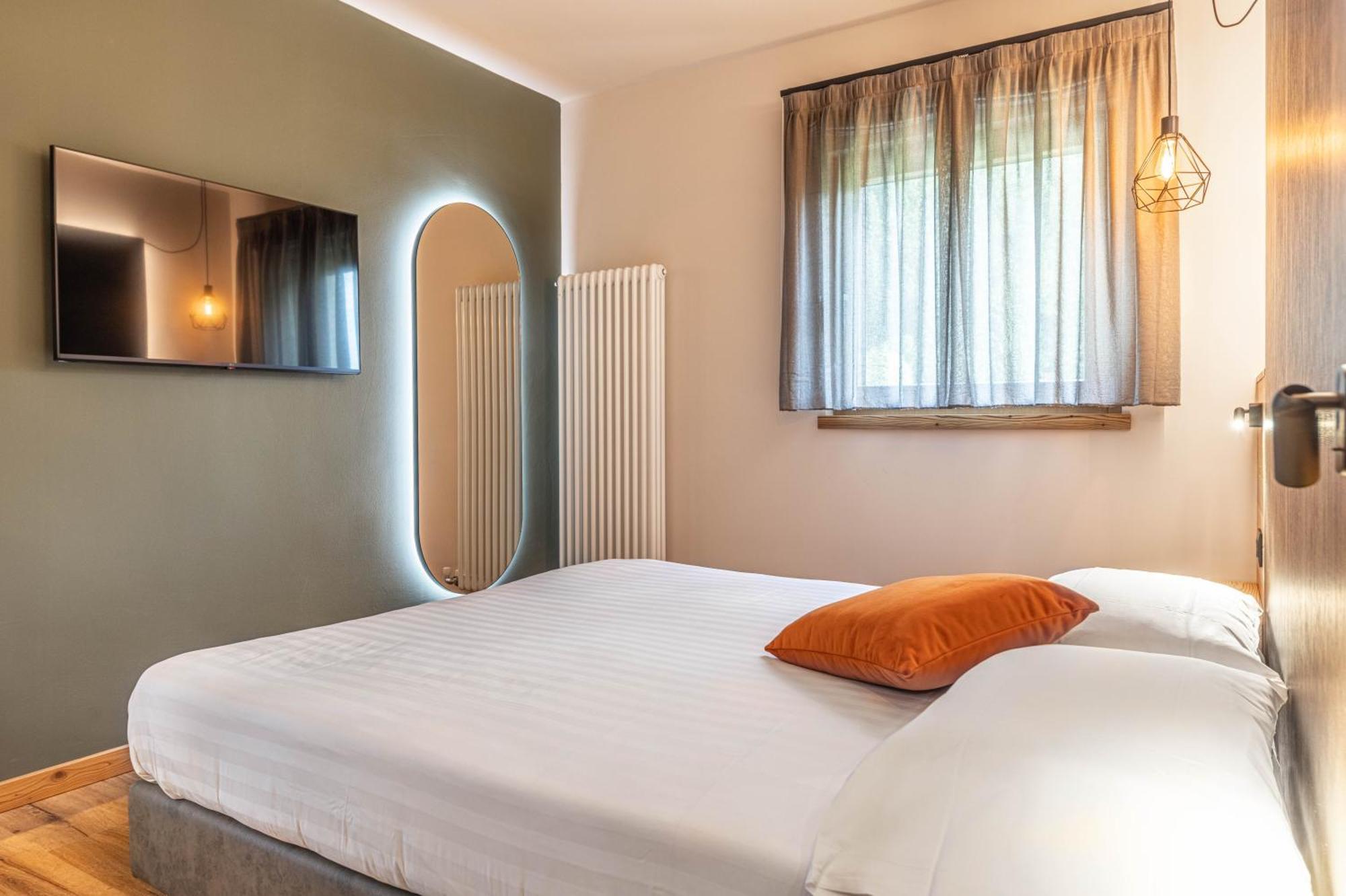 Hotel Laste' Caldes Экстерьер фото